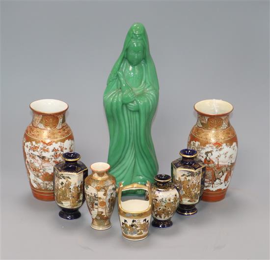 A group of Oriental wares (8)